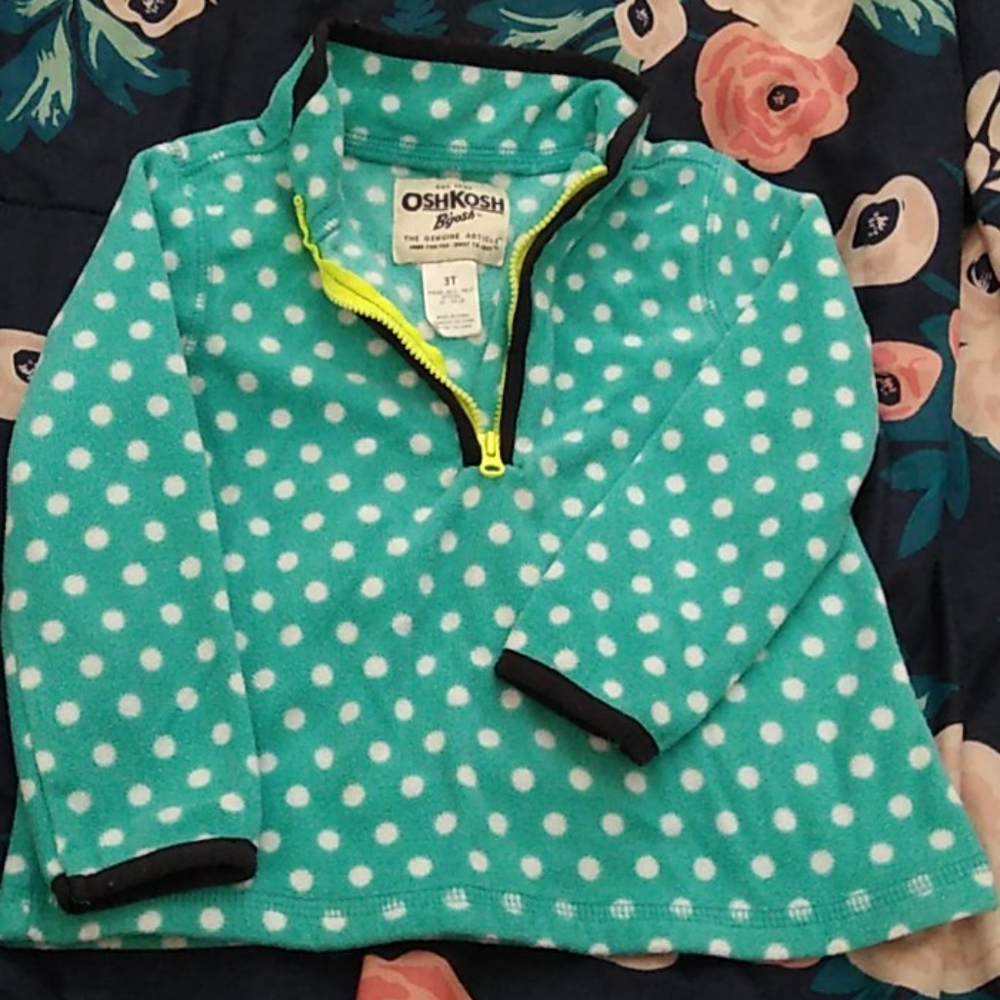 BNWOT oshkosh fleece zip top 3t